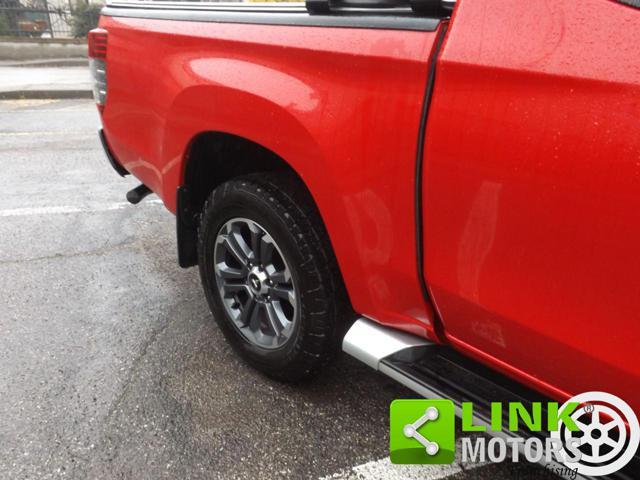 MITSUBISHI L200 2.3 D Club Cab 4x4 Super Select Intense