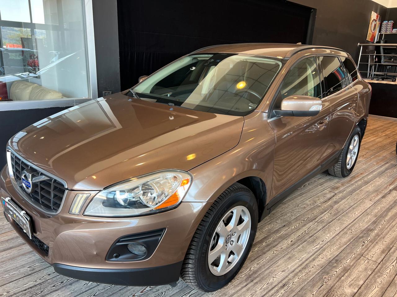Volvo XC 60 D5 AWD/UNICA PROP.