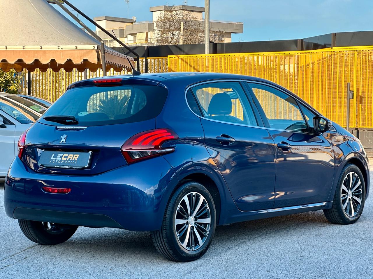 PEUGEOT 208 1.6 BlueHDi 75 5 porte Allure