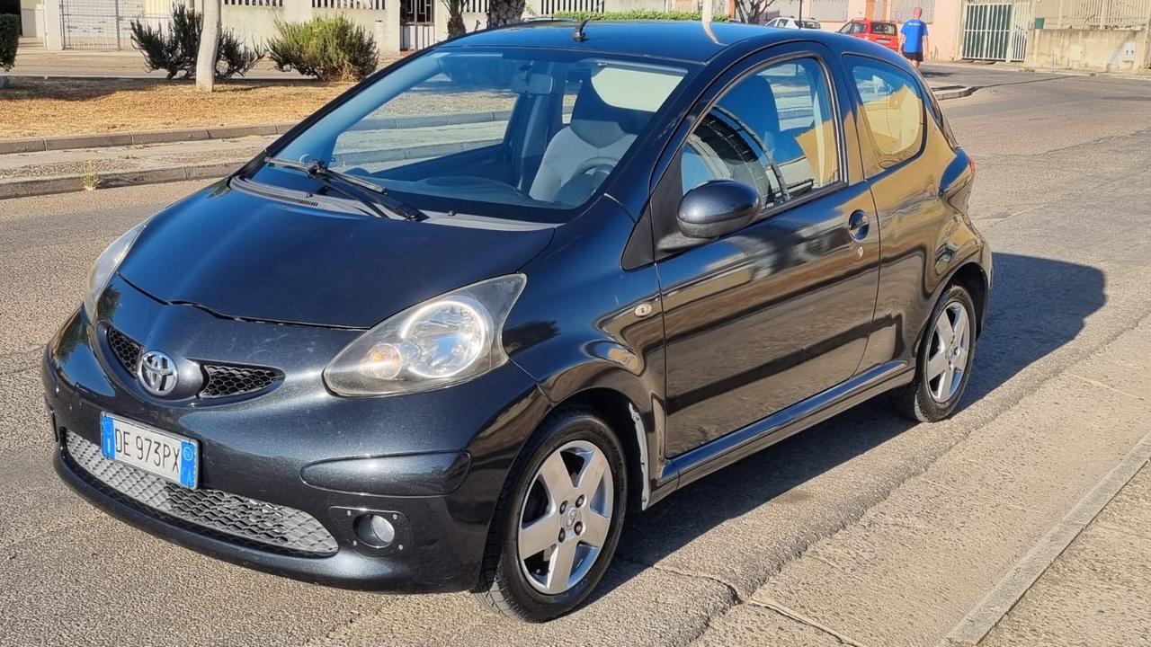 Toyota Aygo 1.0 12V VVT-i 3 porte