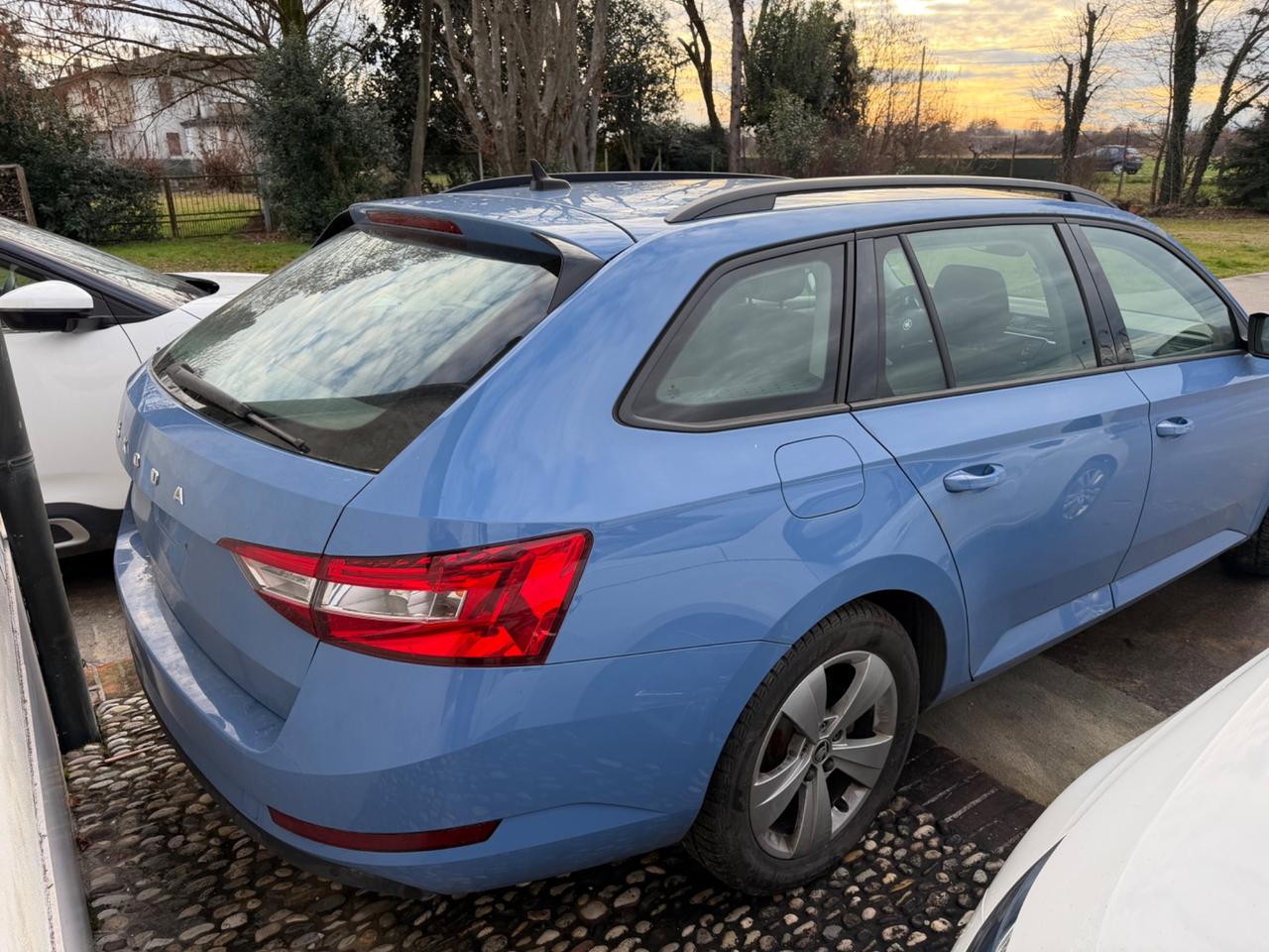 Skoda Octavia 2.0 TDI EVO SCR 200 CV DSG 4x4 Wagon Scout