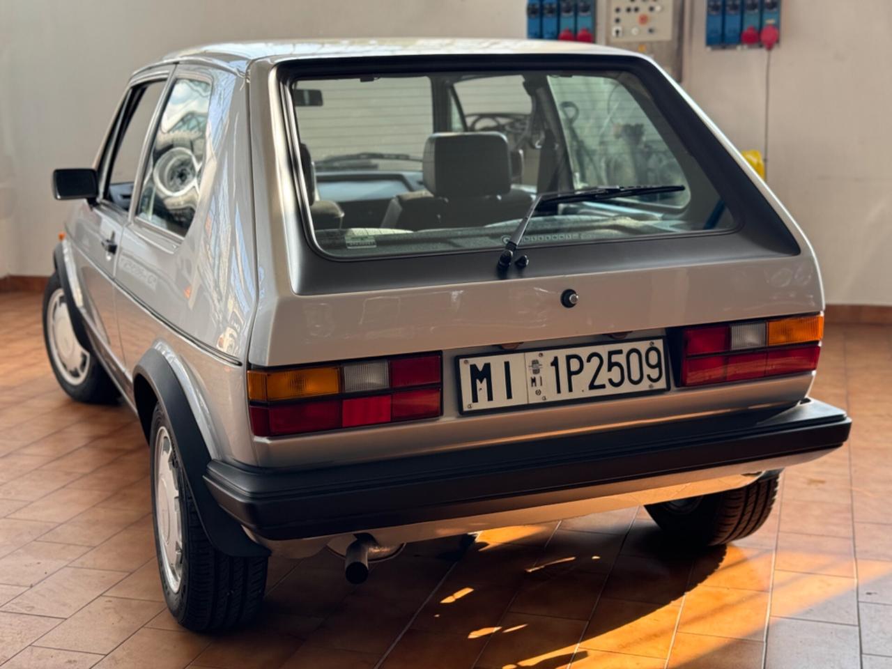 Volkswagen Golf GTI 1 serie - Versione Pirelli - Pari al nuovo