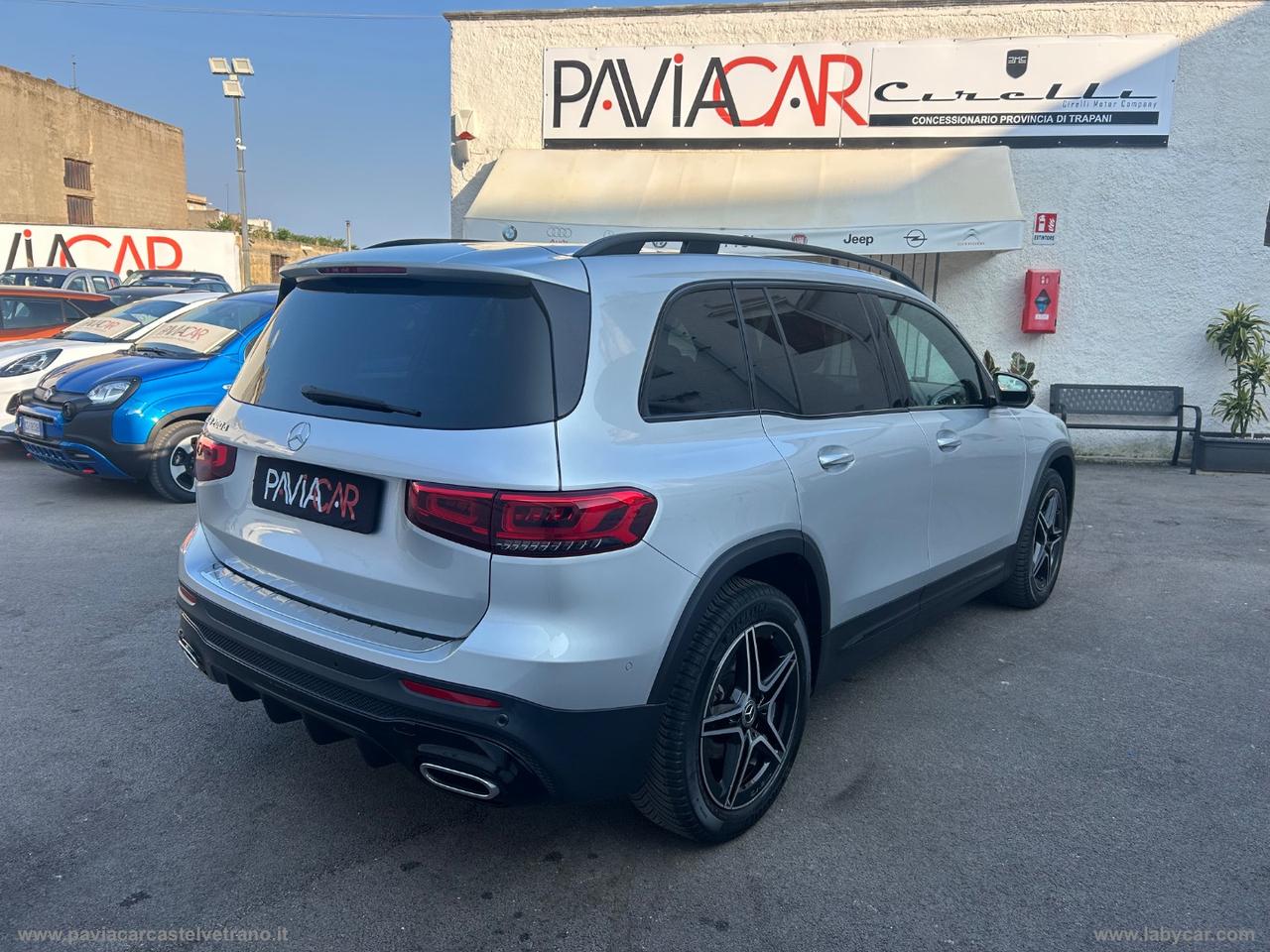 MERCEDES-BENZ GLB 200 d Automatic Premium