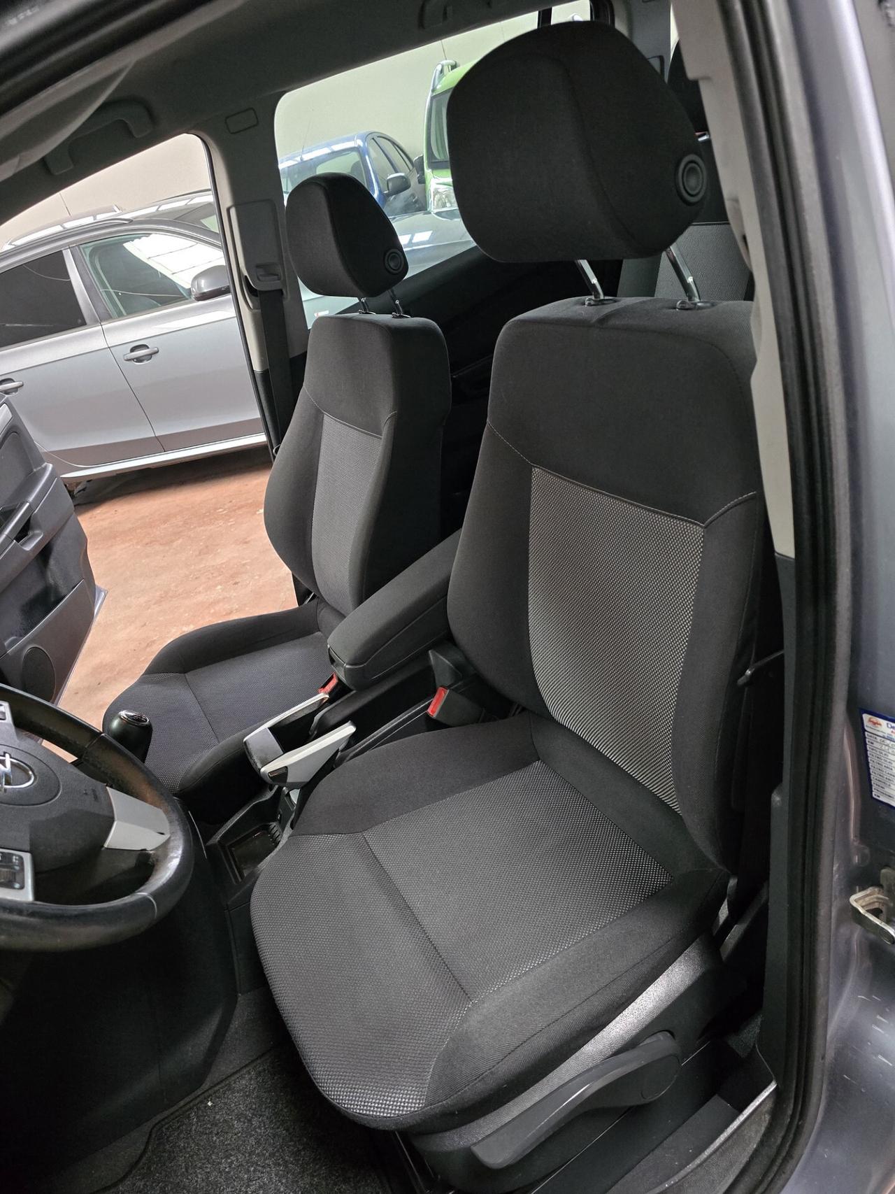 Opel Zafira 1.6 16V ecoM 94CV Cosmo