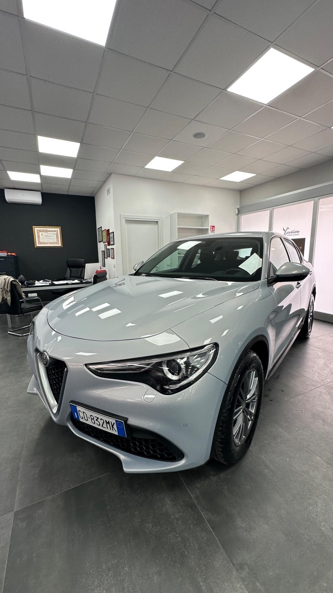 Alfa Romeo Stelvio 2.2 Turbodiesel 160 CV AT8 RWD Business