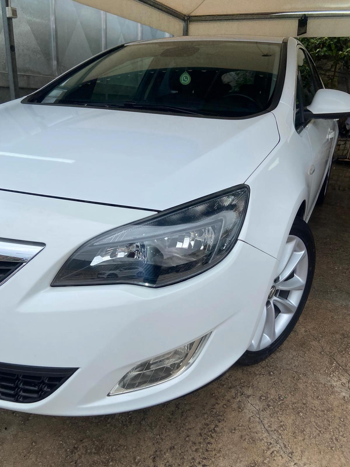 Opel Astra 1.7 CDTI 125CV 5 porte Cosmo