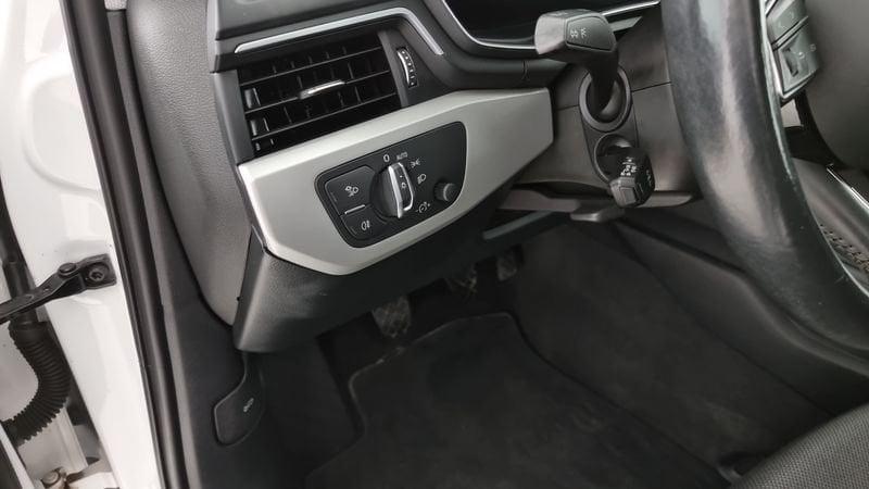 Audi A4 Avant 35 TFSI S tronic Business Advanced