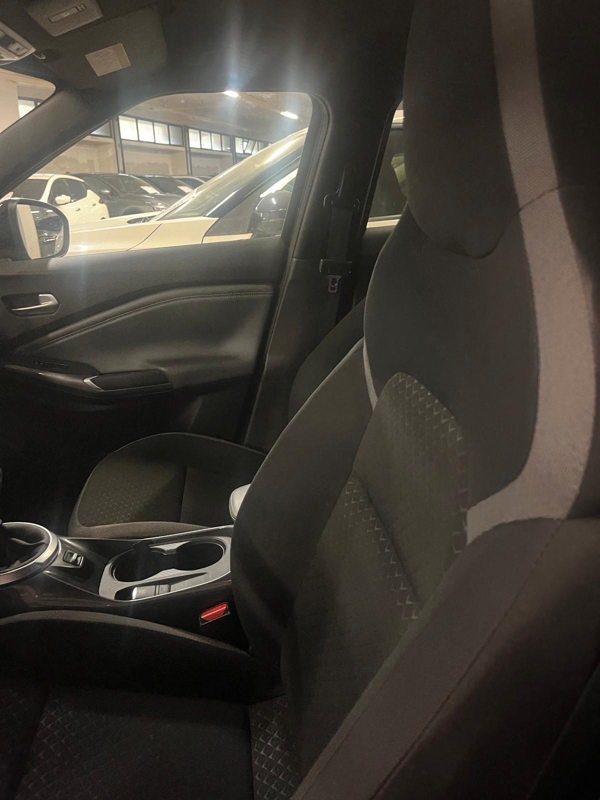 Nissan Juke 1.0 DIG-T 114 CV N-Connecta