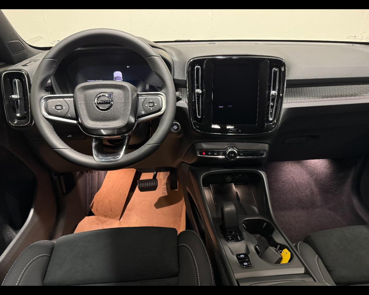 VOLVO XC40 B3 GEARTRONIC CORE