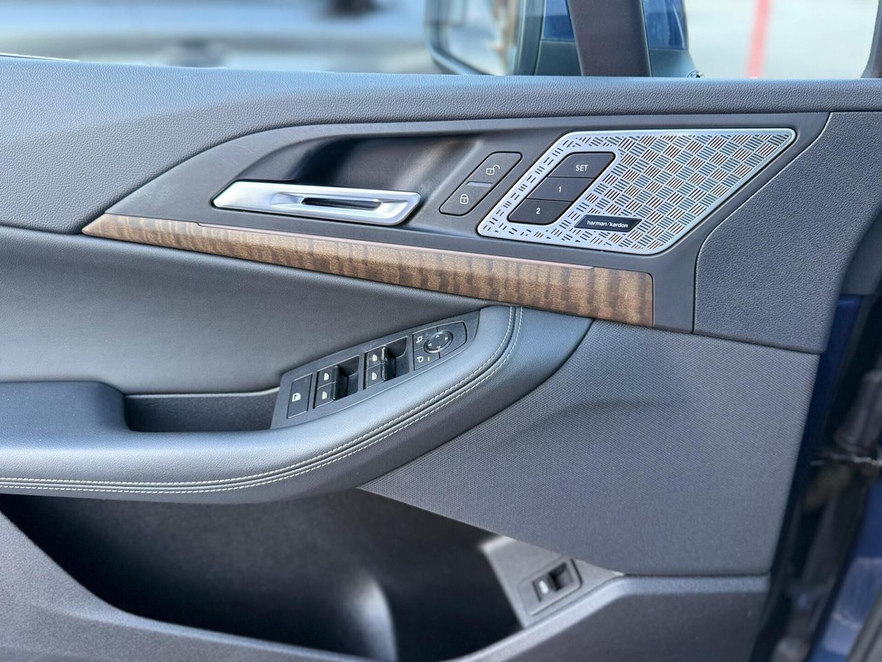 218d Active Tourer Luxury