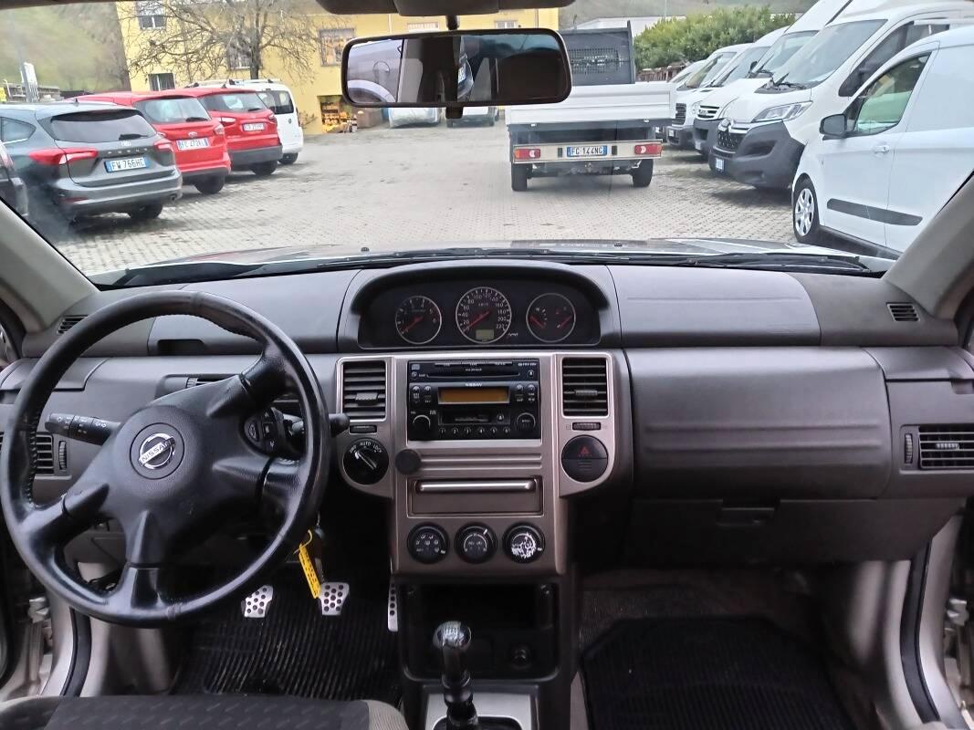 Nissan X-Trail 2.2 dci Urban Plus FL