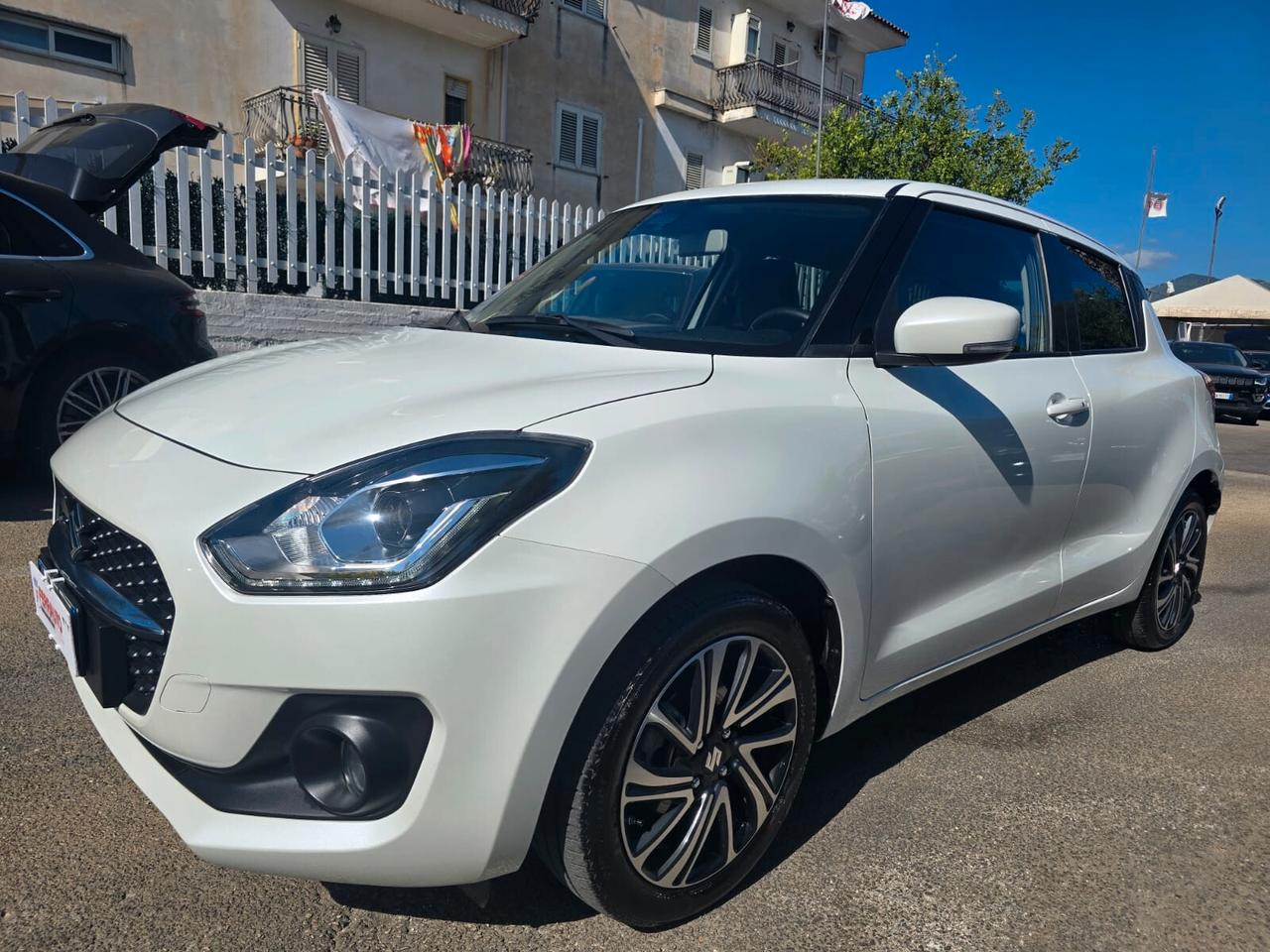 SUZUKI SWIFT 1.2 HYBRID 83CV TOP EDITION FULL PERLATO