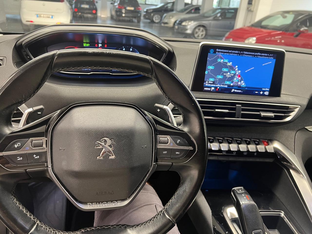 Peugeot 3008 BlueHDi 130 S&S EAT8 Allure