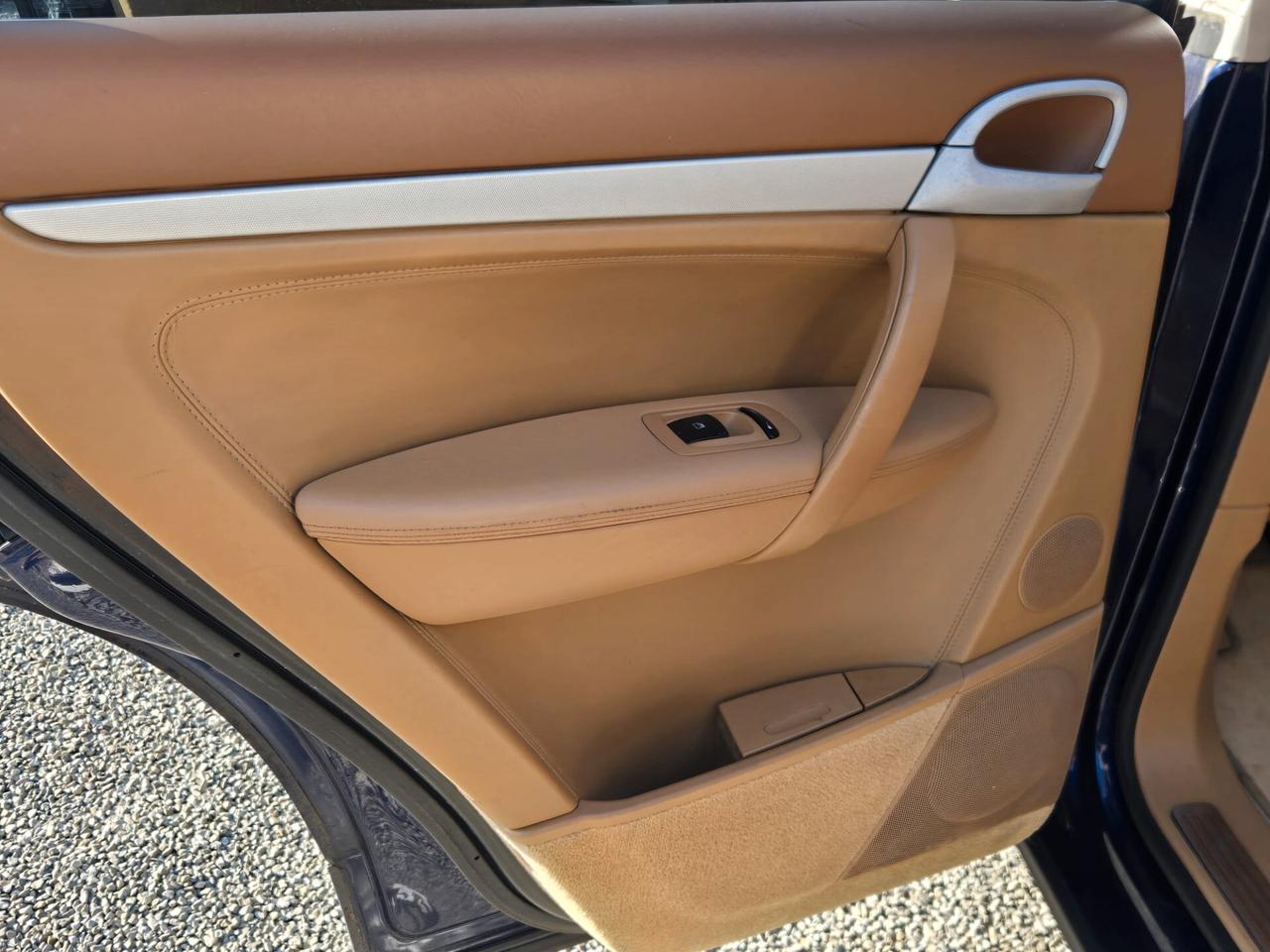 Porsche Cayenne S 4.5 BENZ / GPL