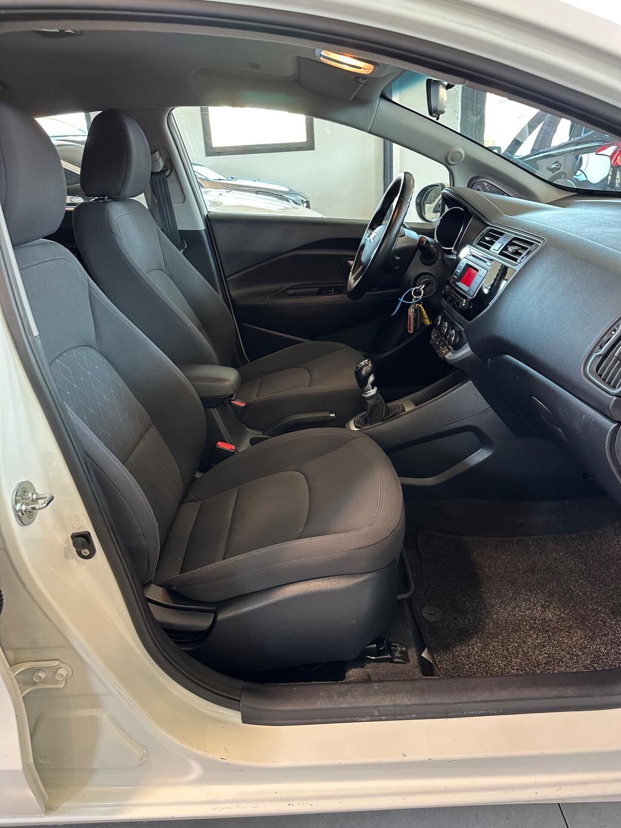 Kia Rio 1.1 CRDi 5p.S&S High Tech