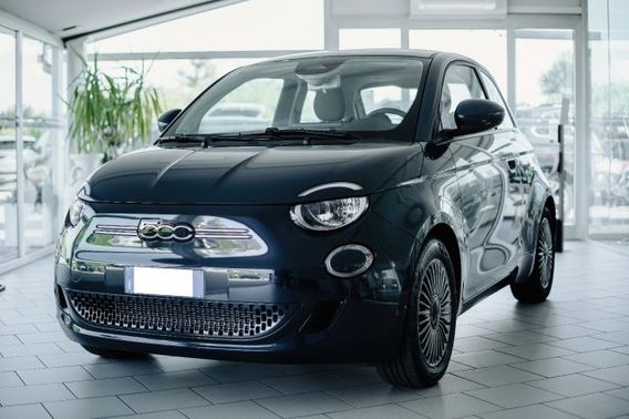 FIAT 500e Icon Berlina #118CV autonomia fino a 320km