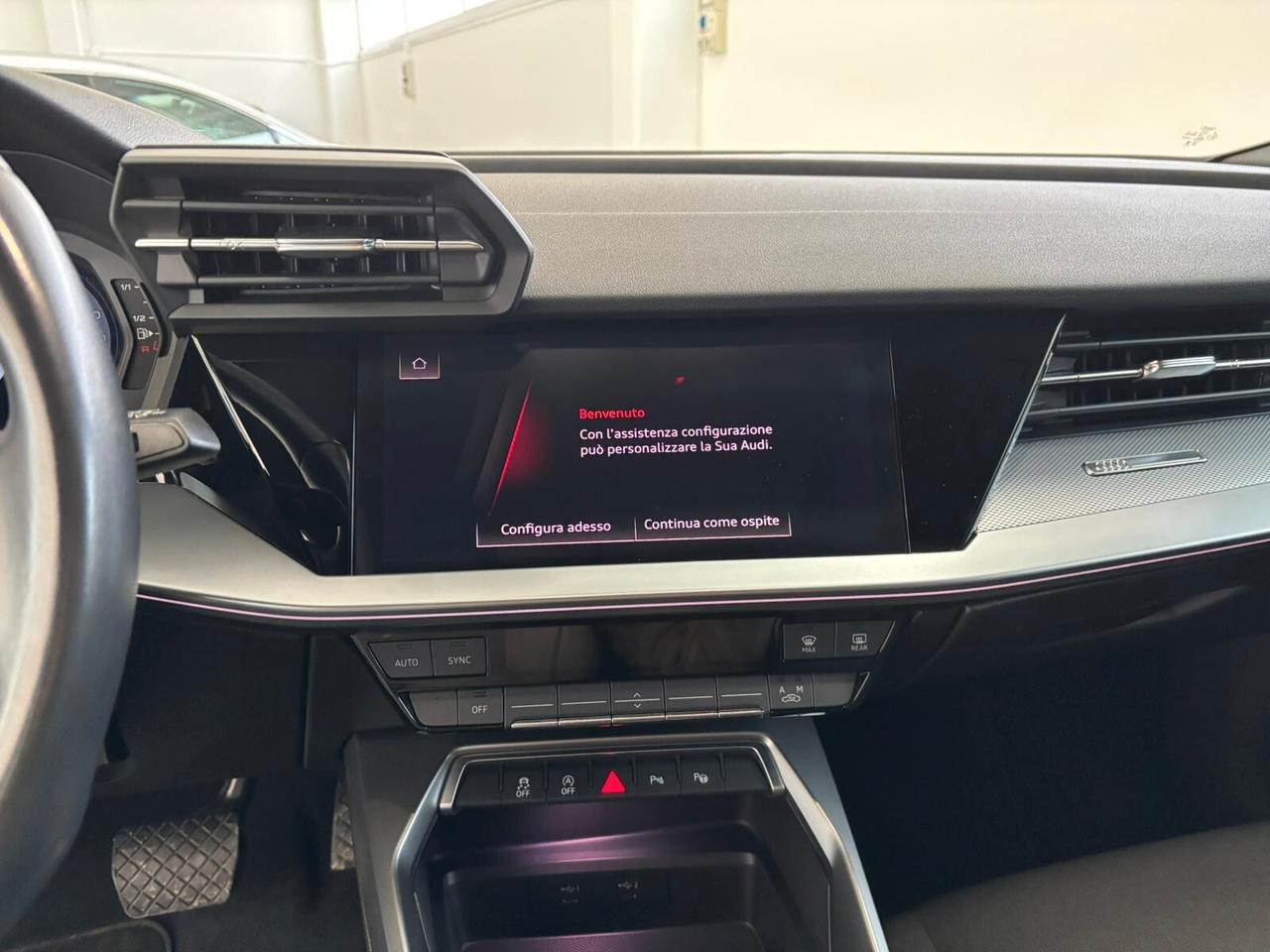 Audi A3 SPB 30 g-tron S tronic Business Advanced