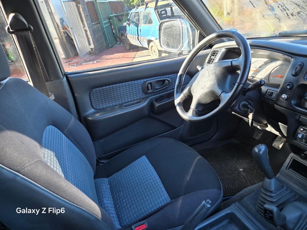 Mitsubishi L200 2.5 TDI 4WD Club Cab Pick-up GL