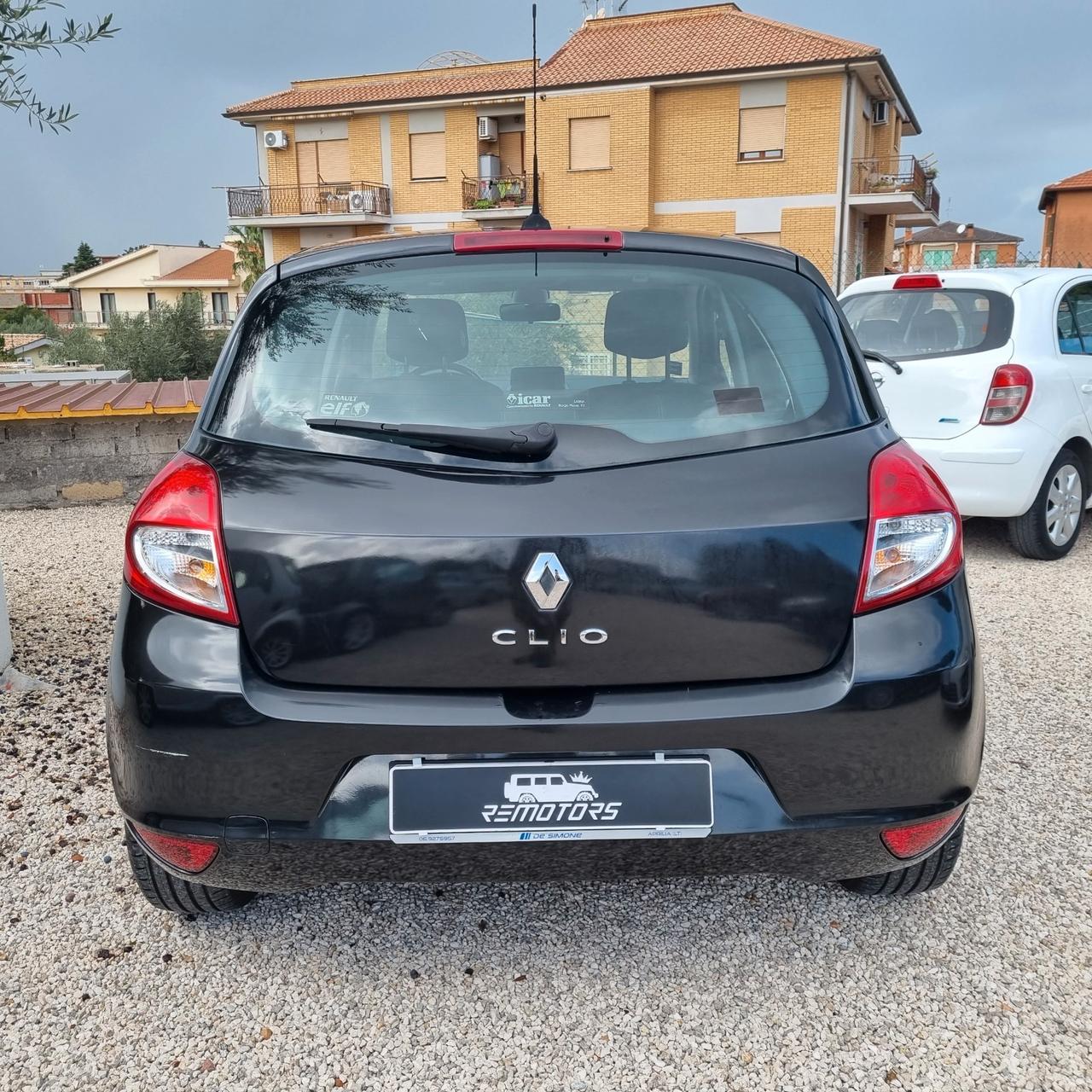 Renault Clio 1.5 dCi 8V 90CV EDC 5 porte Energy