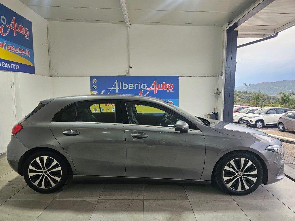 Mercedes-Benz A 180 d Automatic Business Luci Ambient