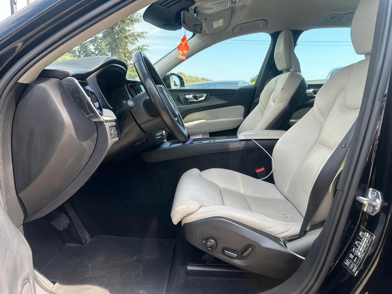 Volvo XC 60 XC60 D4 AWD Geartronic Inscription PELLE/ RETRO-CAMERA/ NAVI/ PRONTA CONSEGNA