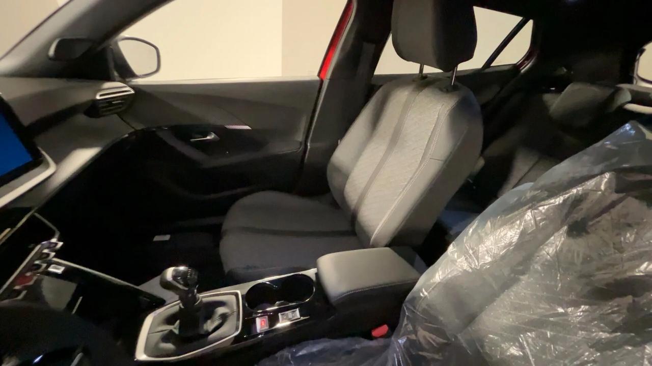 Peugeot 2008 PureTech 100 S&S Allure