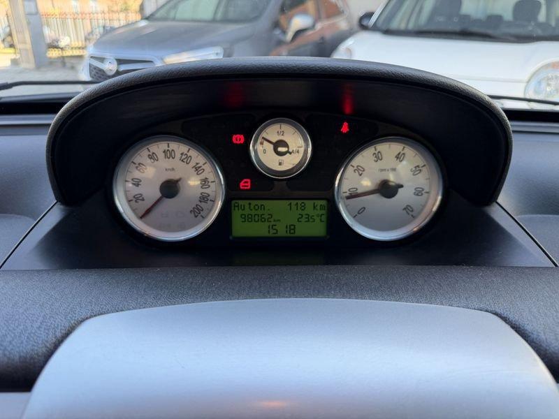 Lancia Ypsilon Ypsilon 1.2 8v Diva 69cv IDONEA NEOPATENTATI