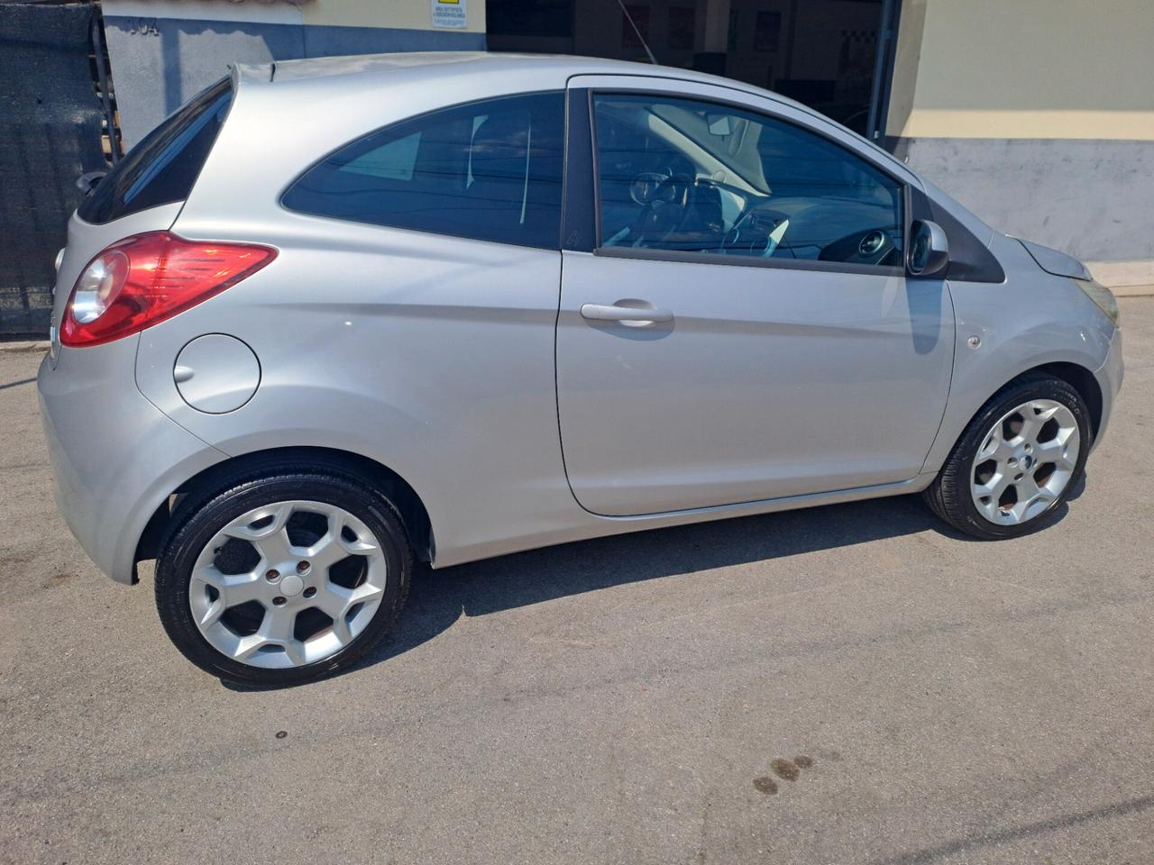Ford Ka 1.2 69CV Titanium - OK NEOPATENTATI