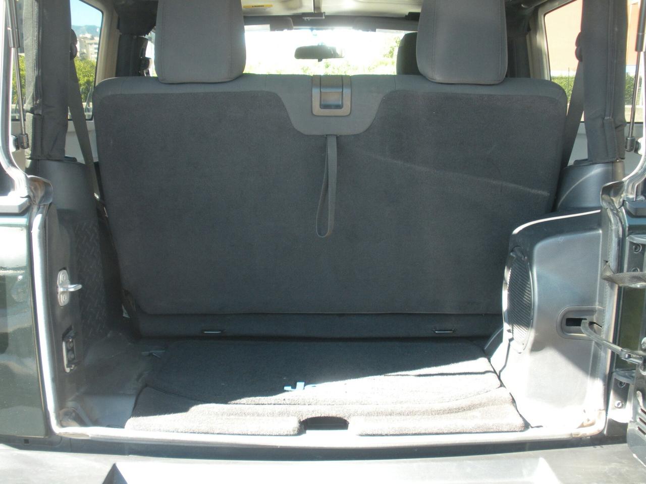 Jeep Wrangler Unlimited 2.8 CRD DPF Rubicon