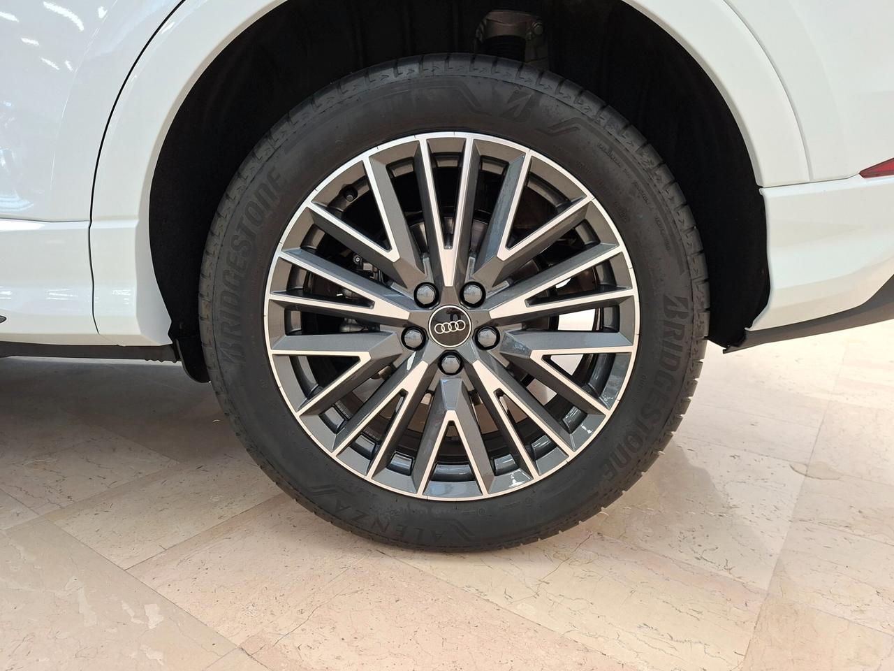Audi Q3 35 TDI S tronic S line edition
