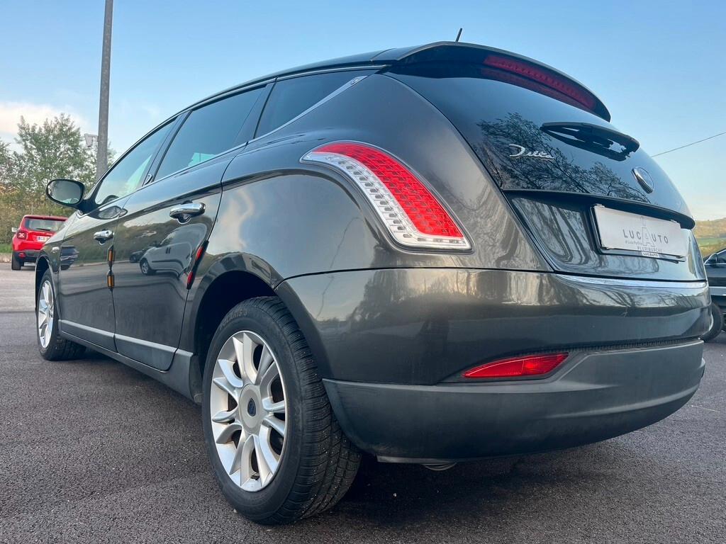 Lancia Delta 1.6 MJT DPF 105 CV Gold