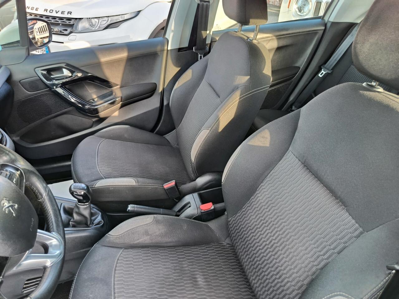 Peugeot 208 BlueHDi 75cv 5 porte Allure