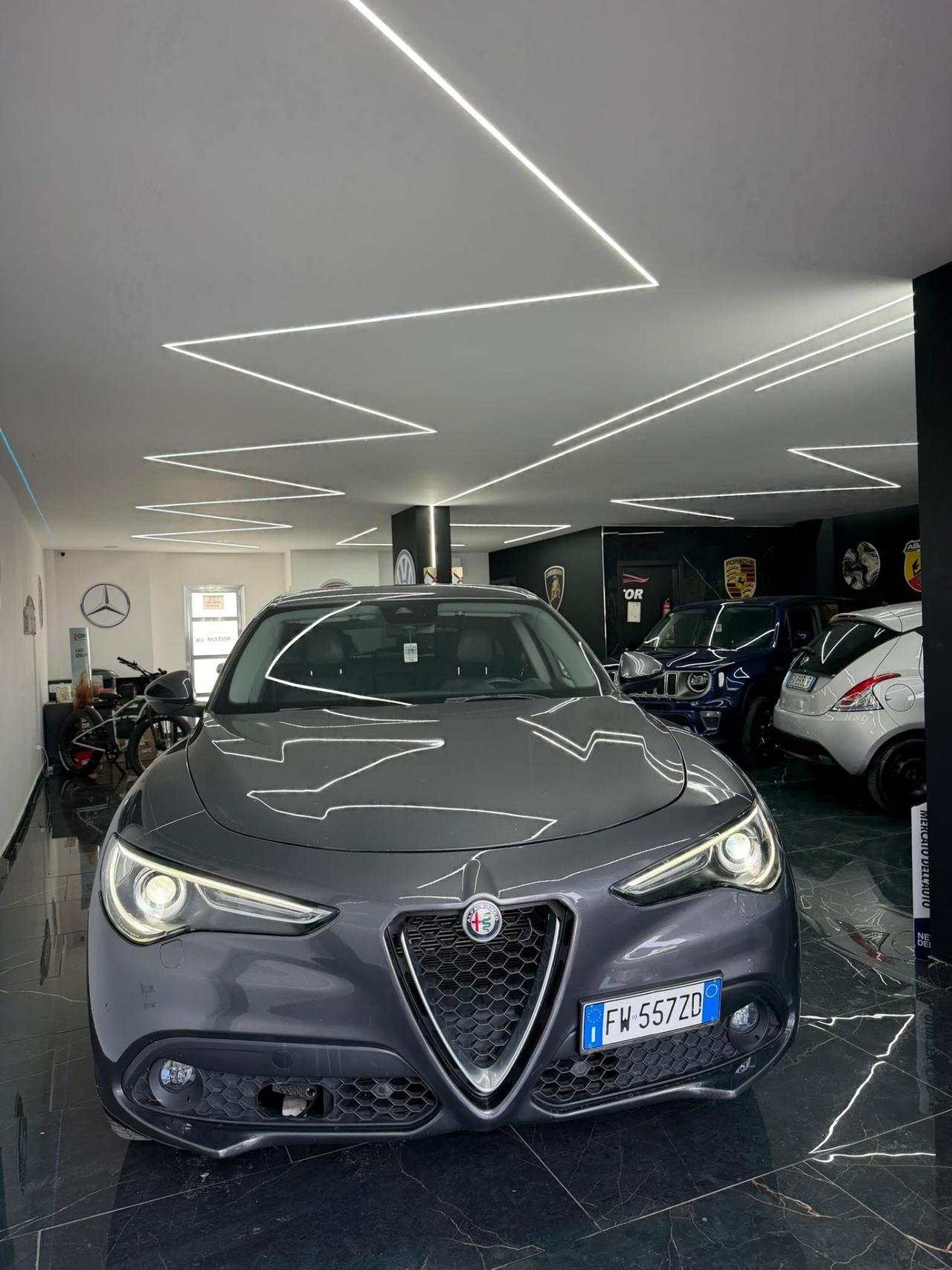 Alfa Romeo Stelvio 2.2 Turbodiesel 210 CV AT8 Q4 Executive