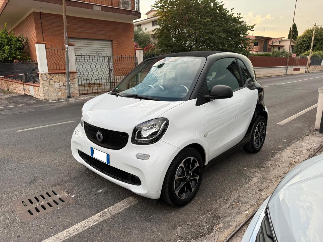Smart ForTwo 70 1.0 - Tutto incluso - Superprezzo - Finanziabile