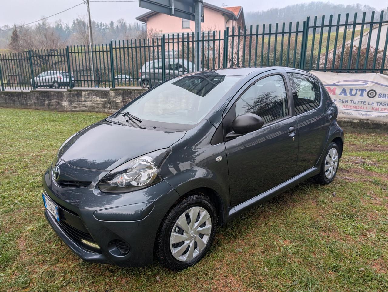 Toyota Aygo 1.0 12V VVT-i 3 porte Lounge Connect UNICO PROPR. TAGL. CERT.