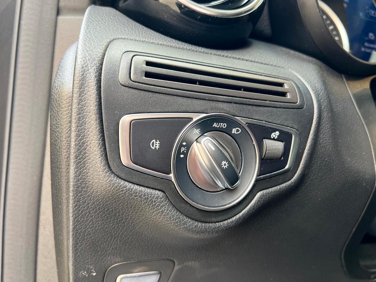 MERCEDES GLC 220D COUPE' 4MATIC SPORT 2.0 194CV PELLE NAVI CAM ANNO 2021