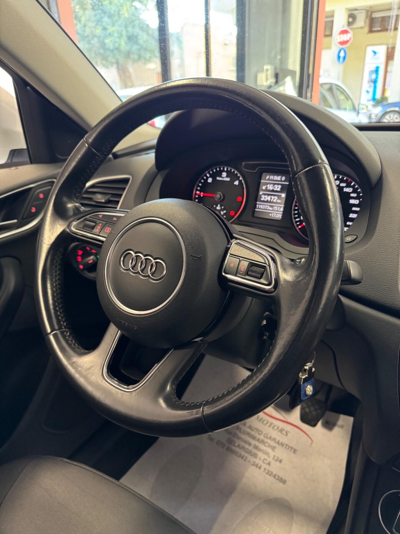 Audi Q3 2.0 TDI 120 CV Sport