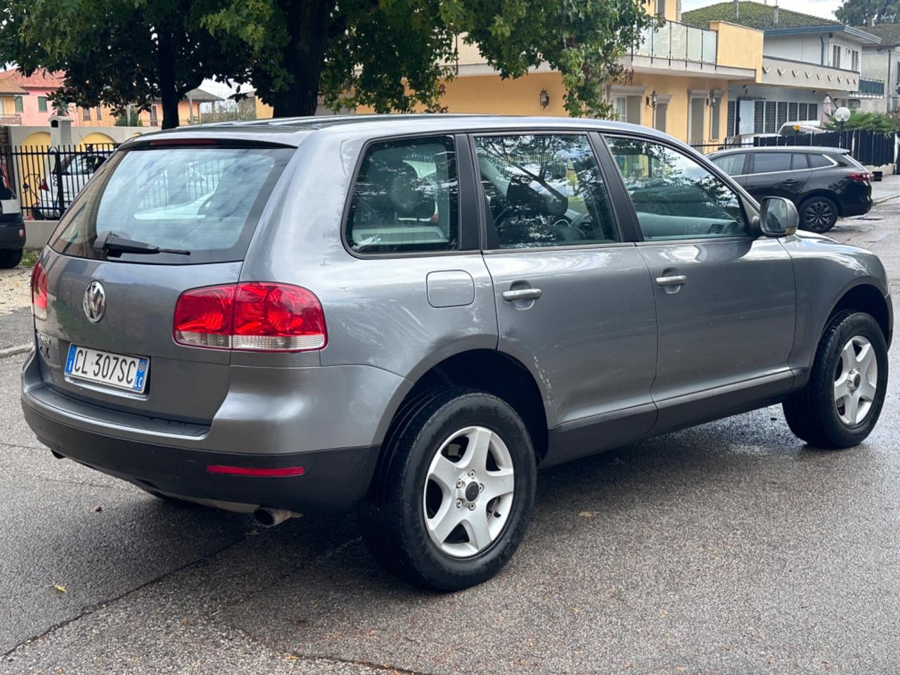 Volkswagen Touareg 2.5 R5 TDI