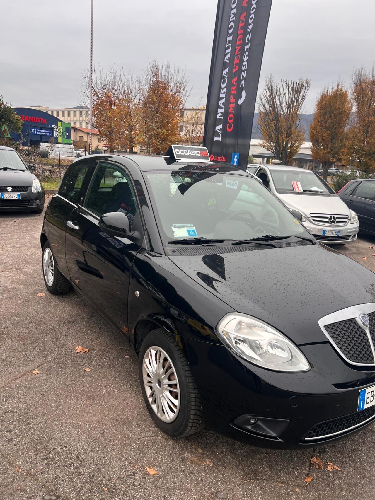 Lancia Ypsilon 1.2 Versus
