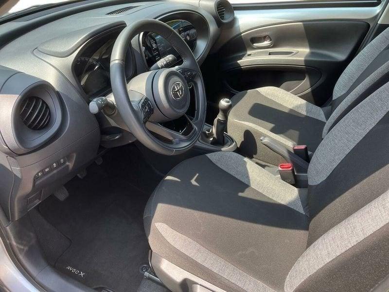 Toyota Aygo X 1.0B (72 CV) Active