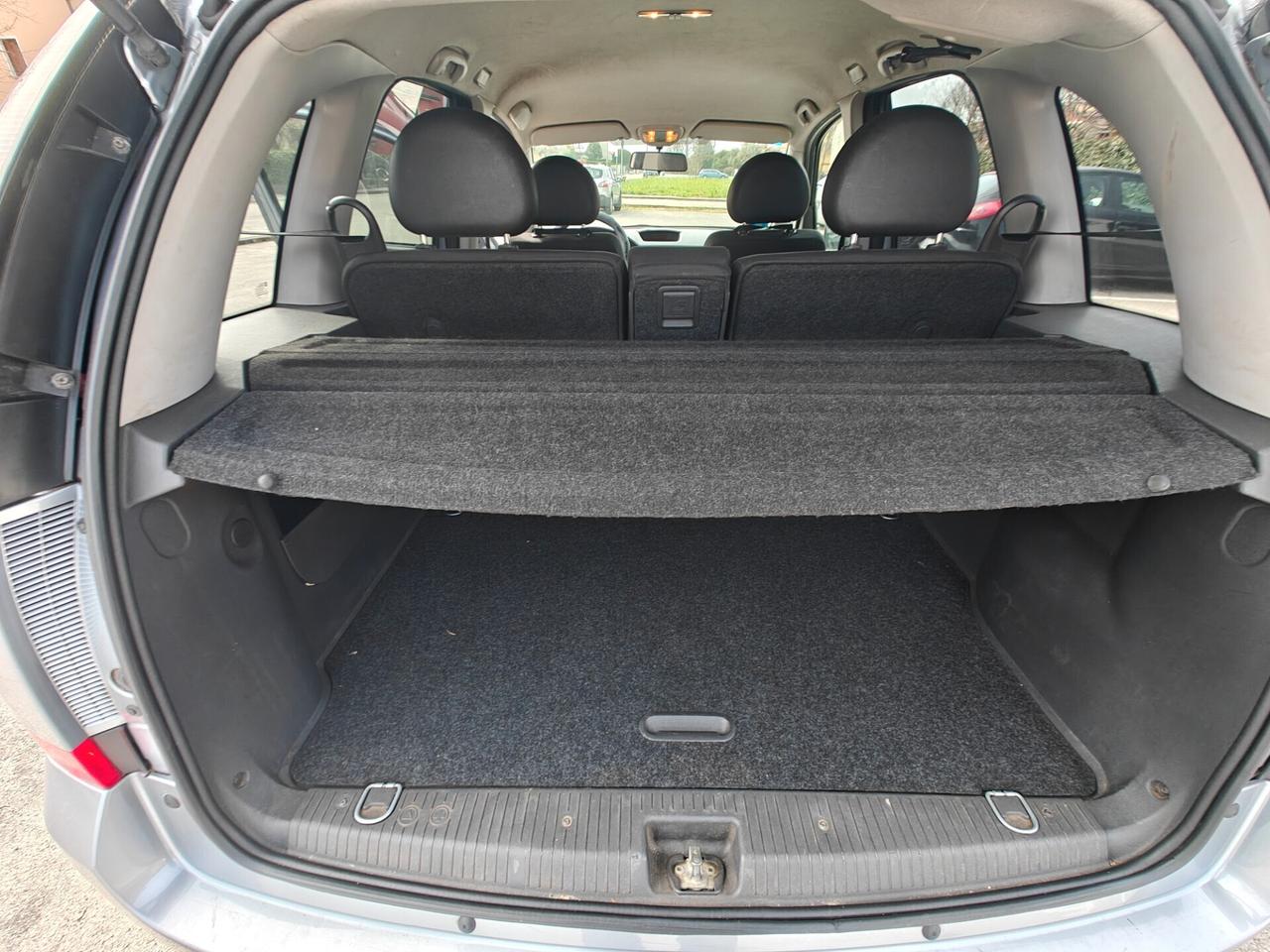 Opel Meriva 1.3 CDTI - Neopatentati