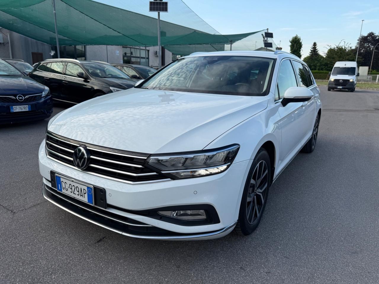 Volkswagen Passat Variant 2.0 TDI SCR 200 CV DSG Executive