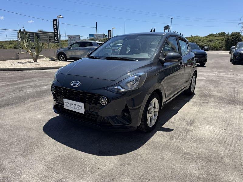 Hyundai i10 1.0 MPI Tech + Connect Pack