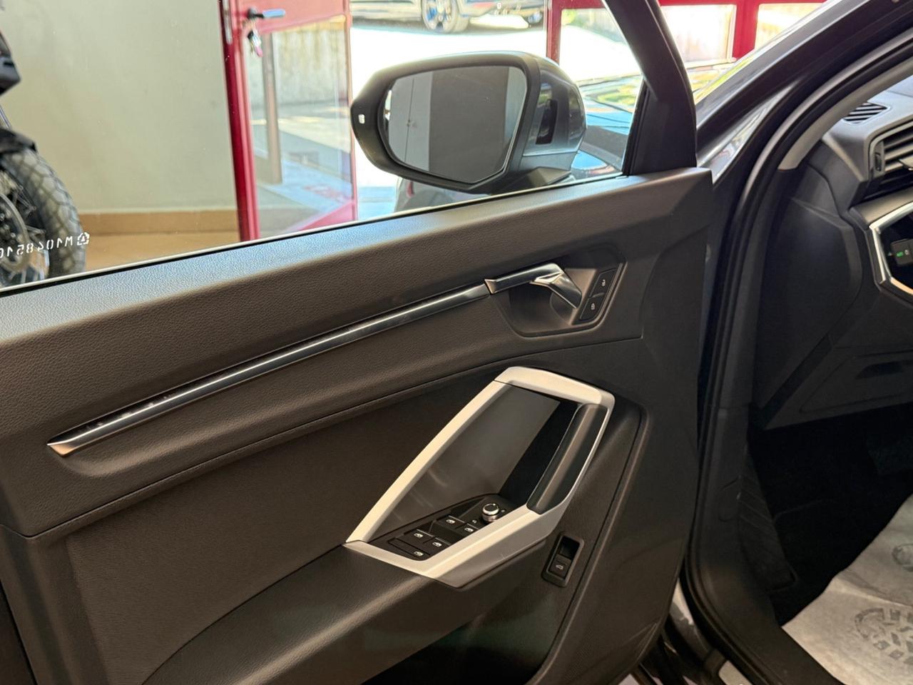 Audi Q3 SPB 35 TDI S tronic quattro edition
