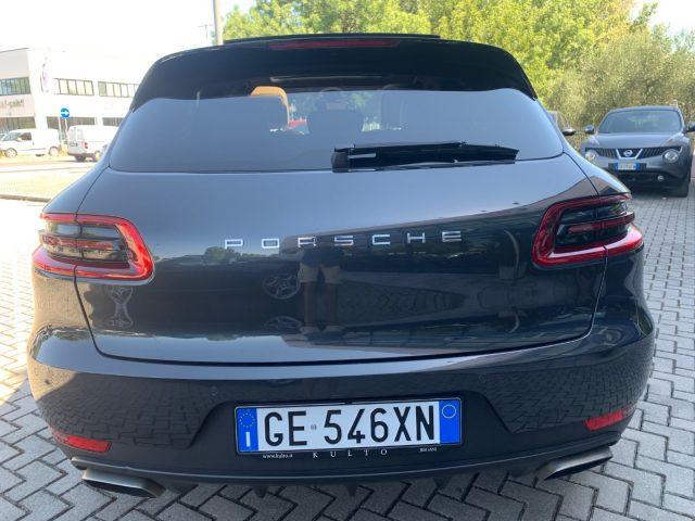 PORSCHE Macan 2.0