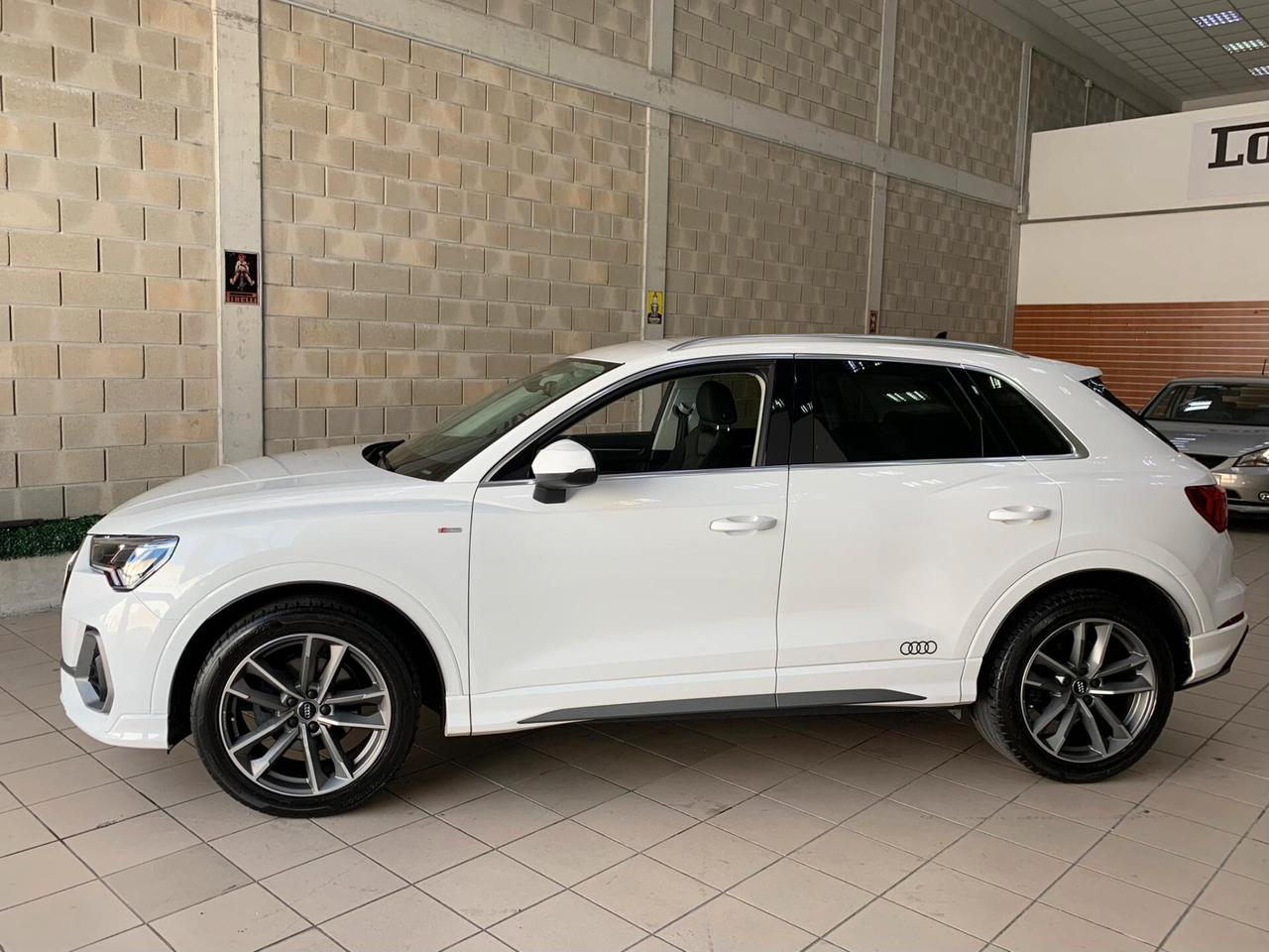 Audi Q3 35 TDI S tronic S line-Garanz-Finanz