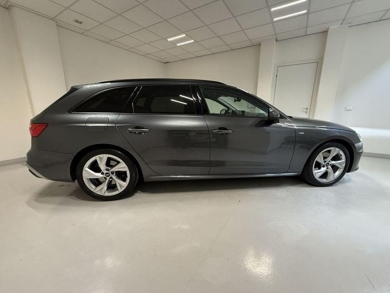 Audi A4 A4 Avant 35 TDI/163 CV S-Tronic S-Line Edition