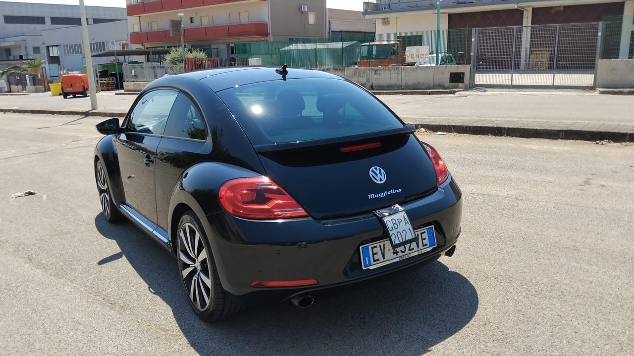 Volkswagen Maggiolino 2.0 TSI DSG Sport