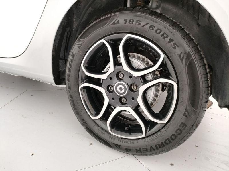 smart forfour forfour 70 1.0 twinamic Passion