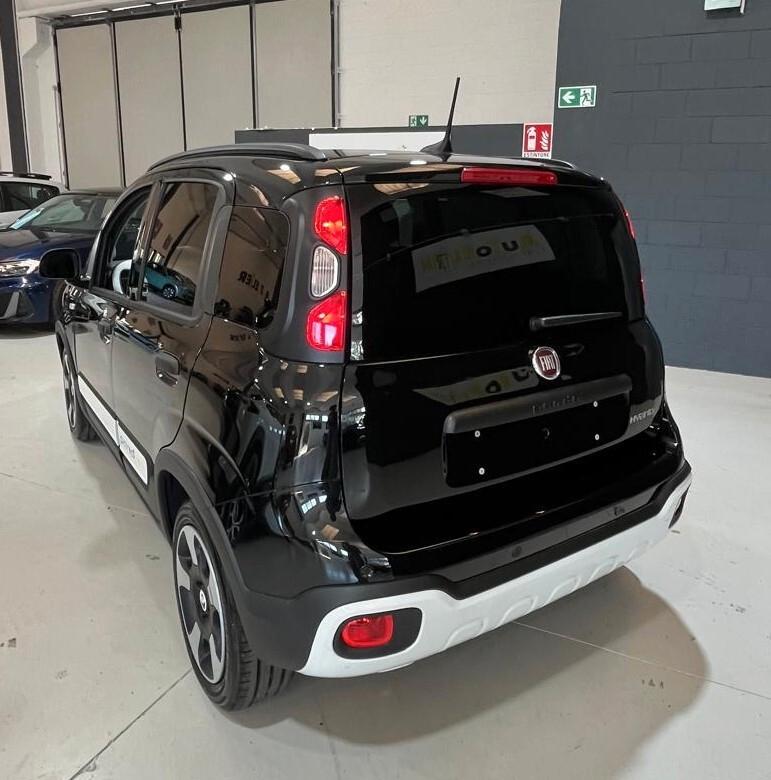 Fiat Panda Cross 1.0 FireFly S&S Hybrid